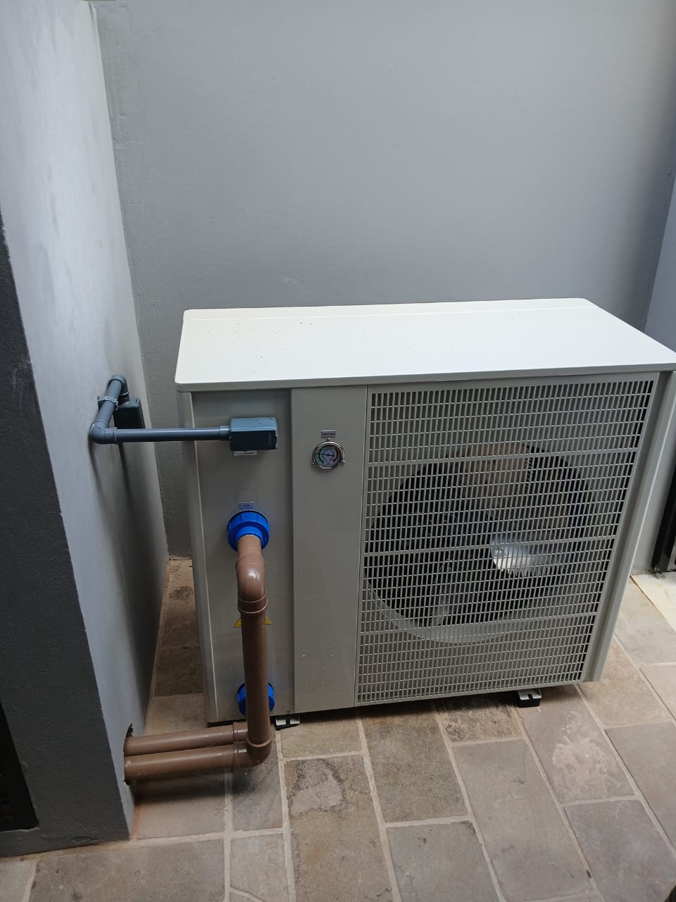 3DF1C2341A9412C2DF17F3B8487A07E