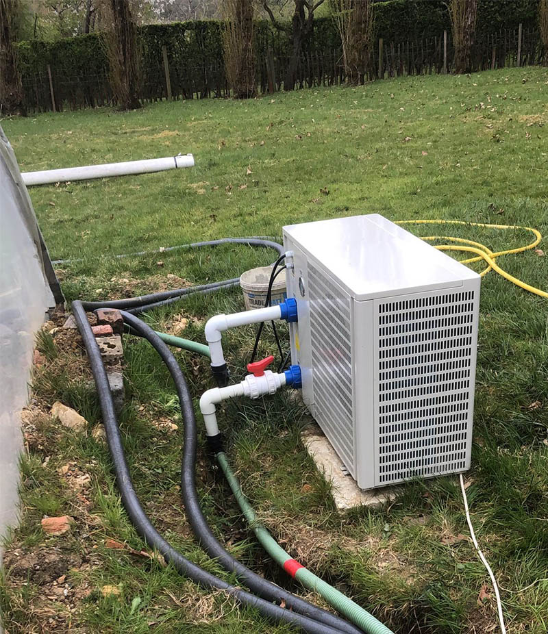 Tepeln&eacute; čerpadlo baz&eacute;nu