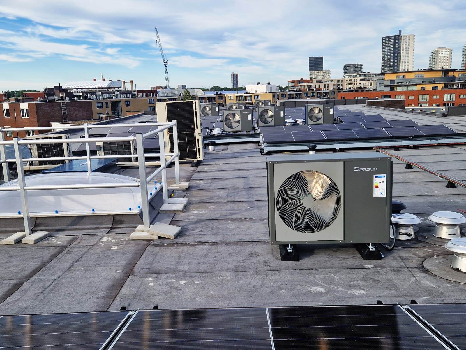 Energetick&eacute; produkty nov&eacute; generace-SPRSUN tepeln&eacute; čerpadlo použ&iacute;van&eacute; se sol&aacute;rn&iacute;mi panely